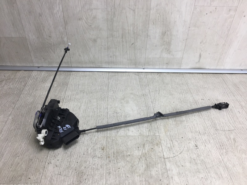 Замок двери передний правый FORD FOCUS 10-18 2015 CB8 2.0 XQDA F1EZ-58219A64-A Б/У
