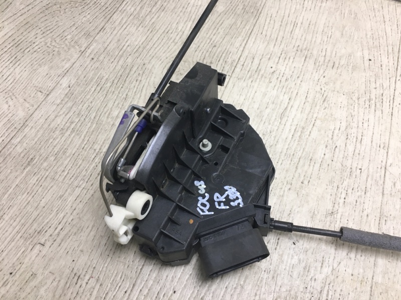 Замок двери передний правый FOCUS 10-18 2015 CB8 2.0 XQDA