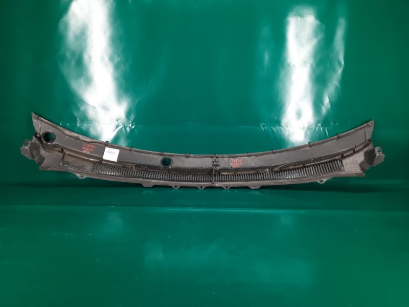 Пластик под лобовое стекло / Жабо SUZUKI KIZASHI 09-14 Седан 2.4 Пластик под лобовое стекло / Жабо SUZUKI KIZASHI 09-14 Седан 2.4