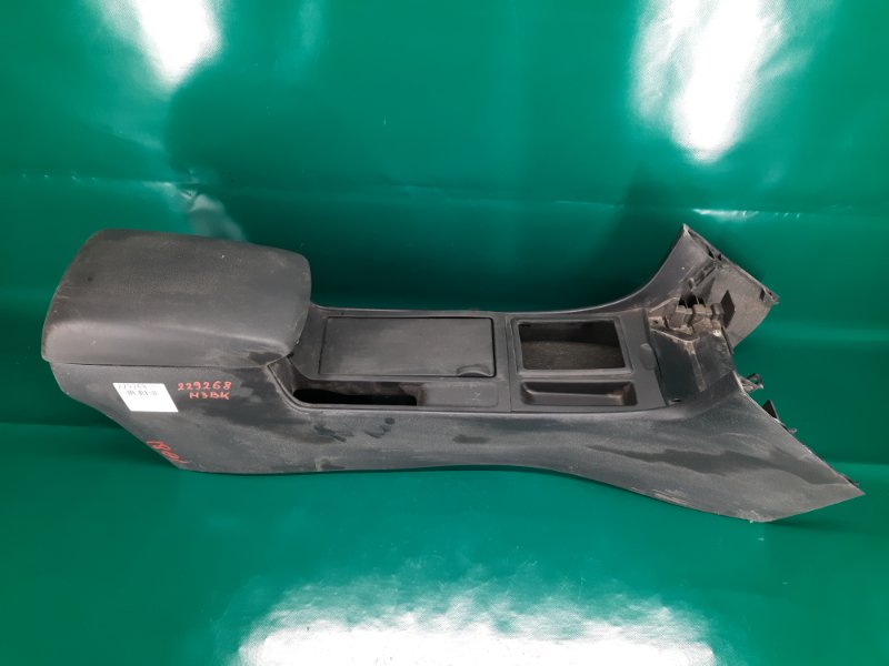 Подлокотник MAZDA 3 BK 03-08 Седан 2.3