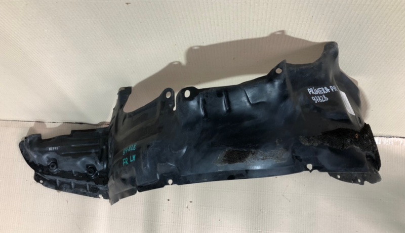 Подкрылок передний левый NISSAN PRIMERA P-11 96-01