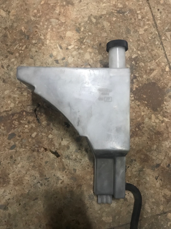 Бачок расширительный NISSAN TIIDA/VERSA C11 04-11 Хетчбек 21710-ED000 Б/У