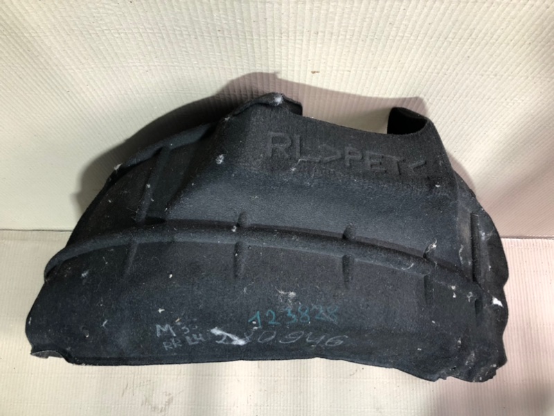 Подкрылок задний левый INFINITI M35/M45 04-10