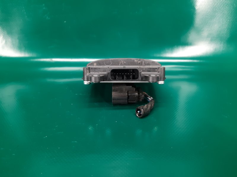 Датчик слепых зон правый INFINITI Q50 20- Седан 3.0 VR30DDTT