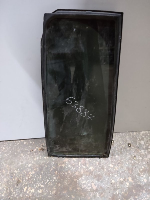 Запчасть стекло двери глухое заднее левое LEXUS LX570 07-15 68124-60371 Б/У Стекло двери глухое заднее левое LEXUS LX570 07-15 68124-60371 Б/У