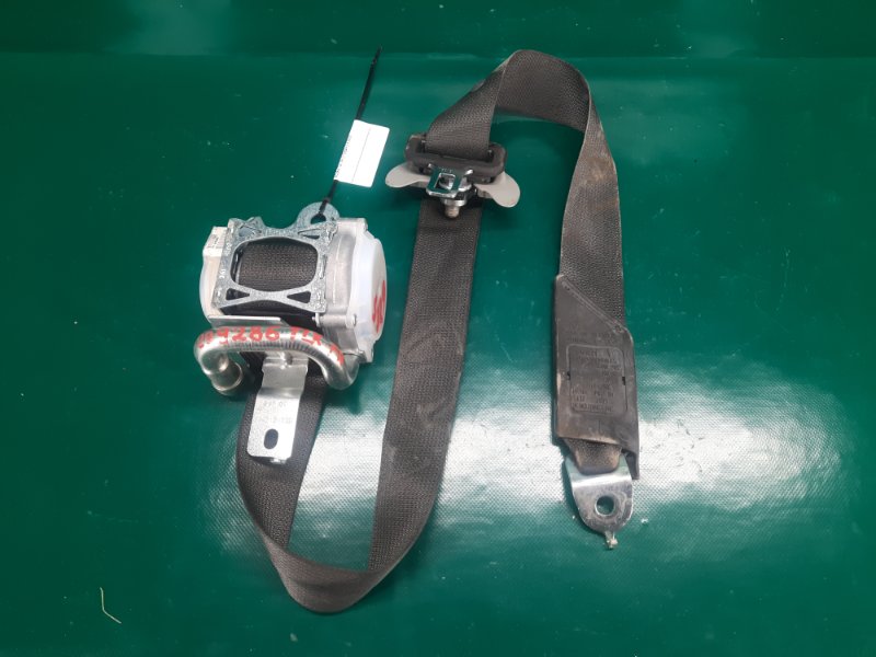 Ремень безопасности передний правый ACURA TLX 14-17 2015 Седан 2.4 04814-TZ3-A01ZC Б/У