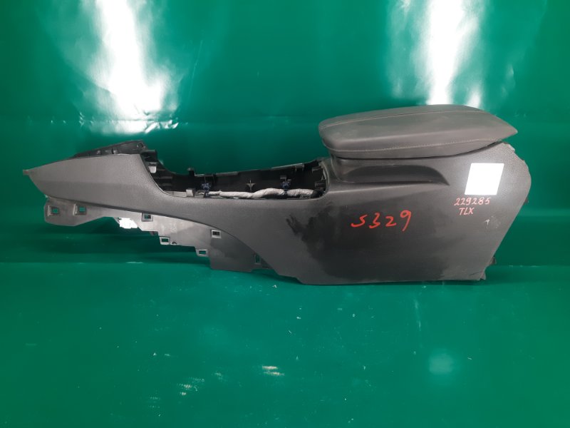 Подлокотник ACURA TLX 14-17 2015 Седан 2.4 83414-TZ3-A01ZC Б/У