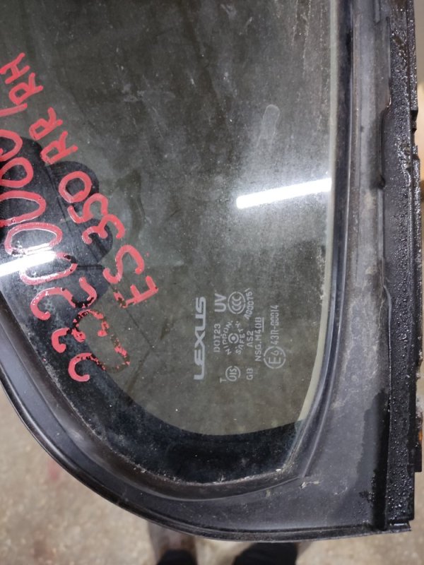 Стекло двери глухое заднее правое ES350 06-12 2009 Седан 3.5