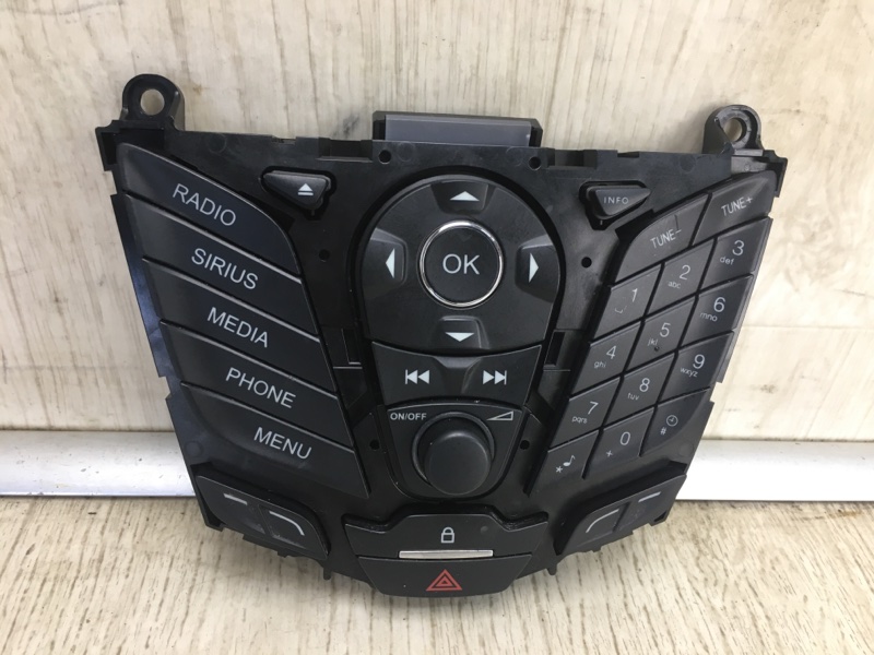 Блок управления мультимедиа FORD ESCAPE 12-19 2014 TM2 2.0 HDTX DJ5T18K811BA Б/У