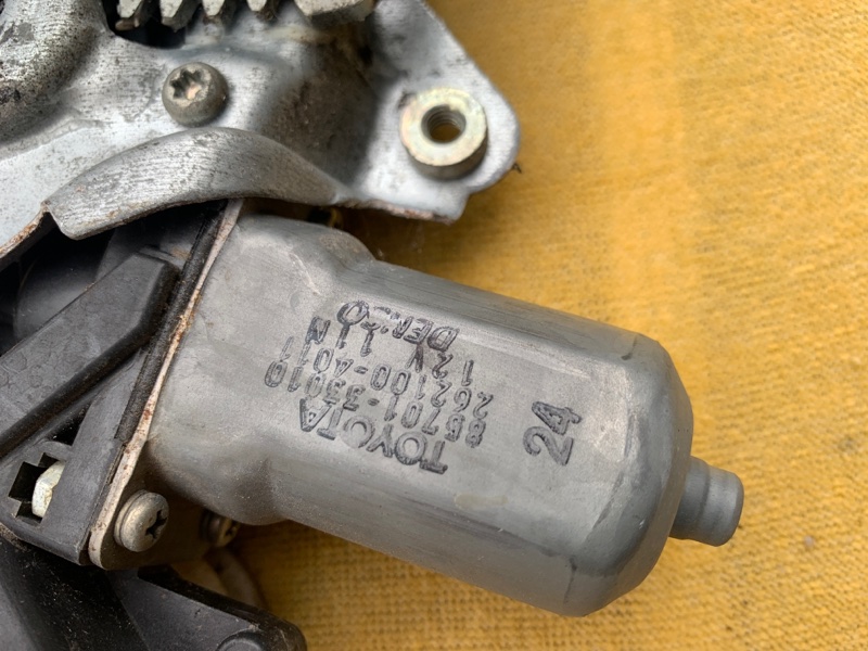 Стеклоподъемник передний правый ES350 06-12 2009 Седан 3.5