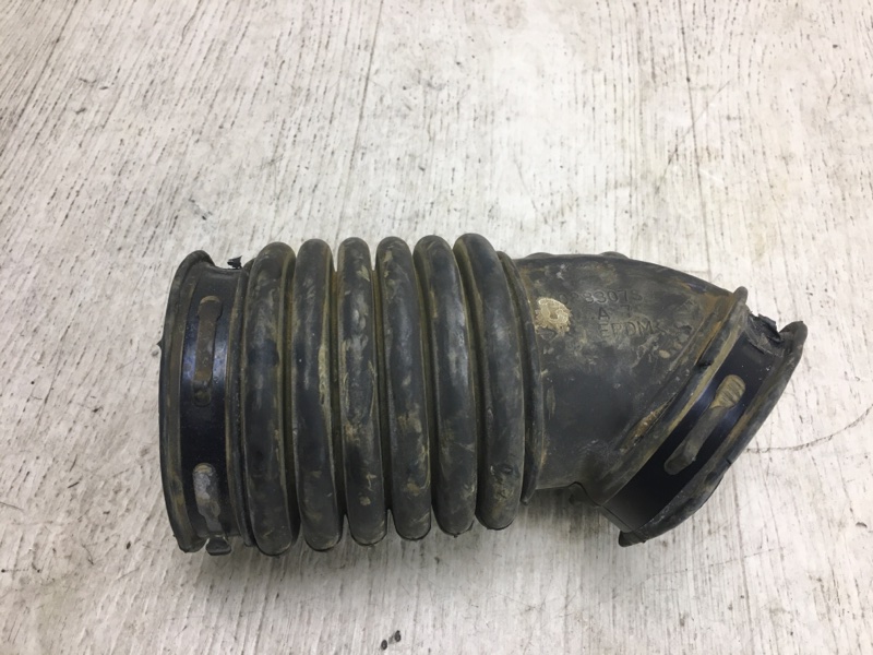 Патрубок воздушного фильтра FORD ESCAPE 12-19 2014 TM2 2.0 HDTX CV6Z-9B659-J Б/У