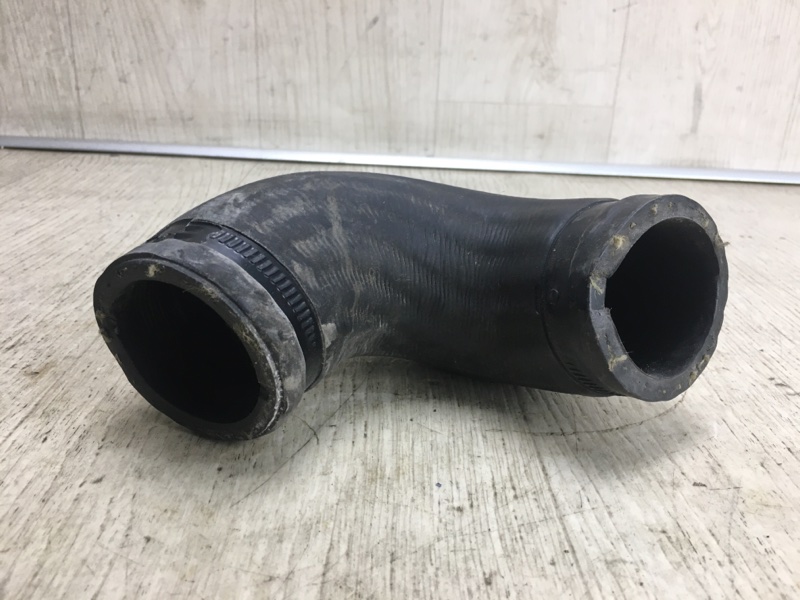 Патрубок воздушного фильтра FORD ESCAPE 12-19 TM2 2.0 HDTX