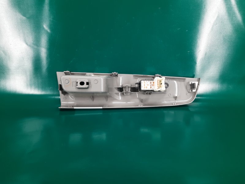 Кнопка стеклоподъемника задняя правая IMPREZA WRX 10-14 GH 2014 Хетчбек 2.5 EJ255