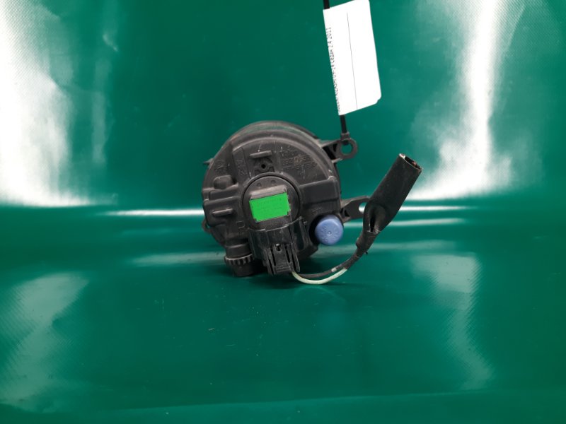 Противотуманная фара правая KIZASHI 09-14 2011 Седан 2.4 Противотуманная фара правая KIZASHI 09-14 2011 Седан 2.4