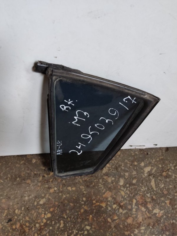 Стекло двери глухое заднее левое MAZDA 3 BK 03-08 BN8V-73-661A Б/У