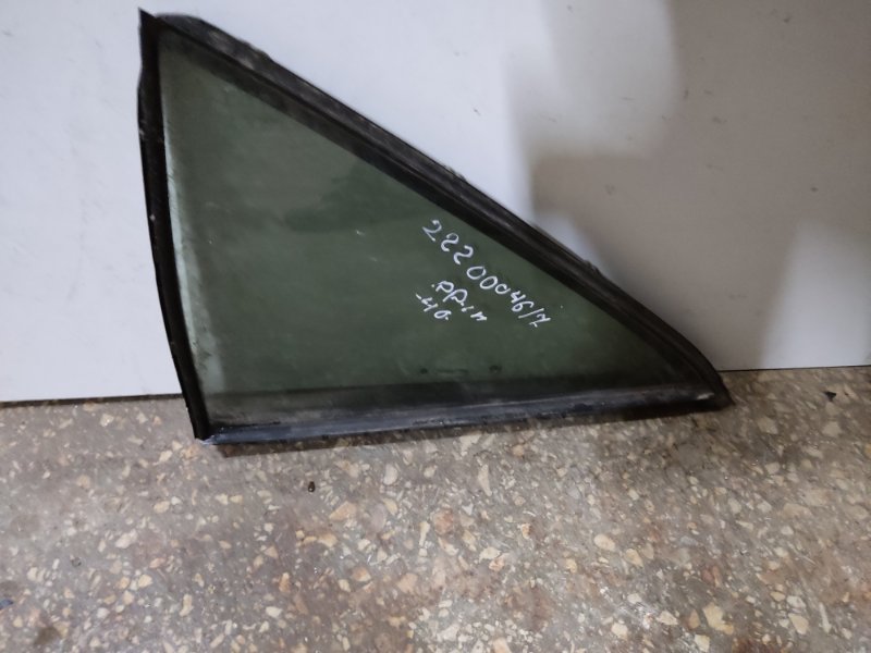 Стекло двери глухое заднее левое TOYOTA CAMRY 40 06-11 68124-33060 Б/У