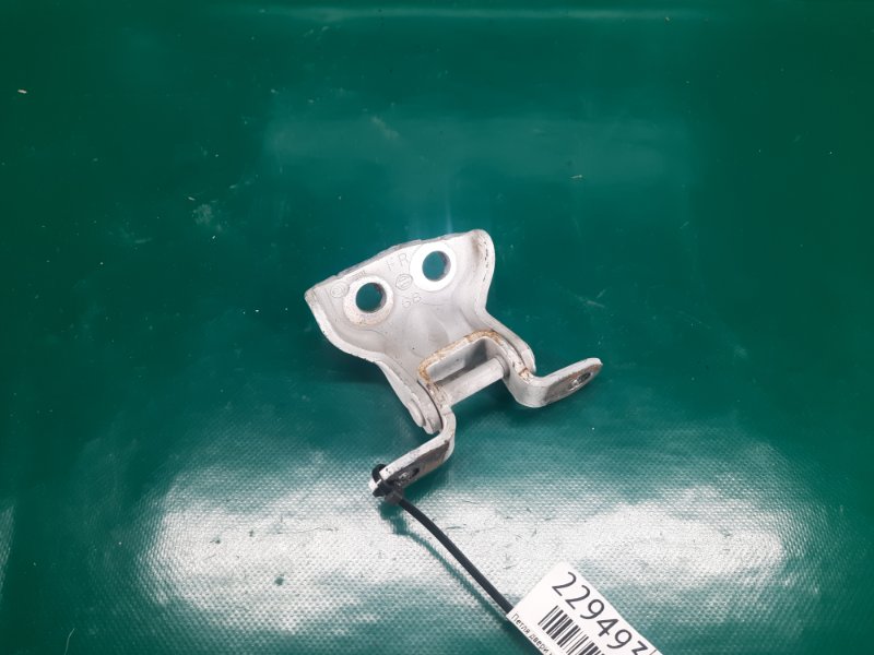 Петля двери нижняя передняя правая NV200 USA 13- 2017 Минивэн 2.0L 4