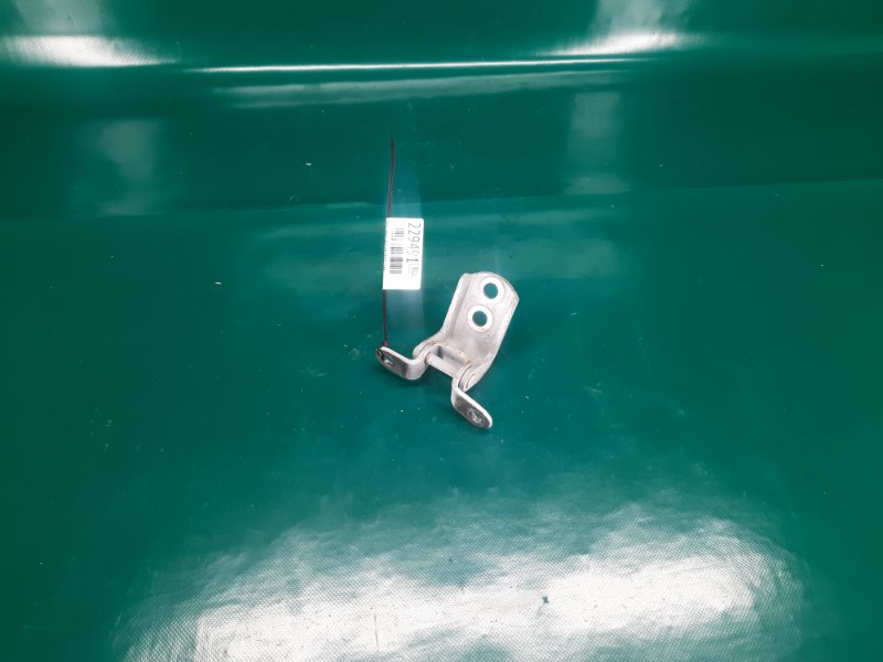 Петля двери верхняя передняя правая NISSAN NV200 USA 13- 2017 Минивэн 2.0L 4 80400-AX000 Б/У