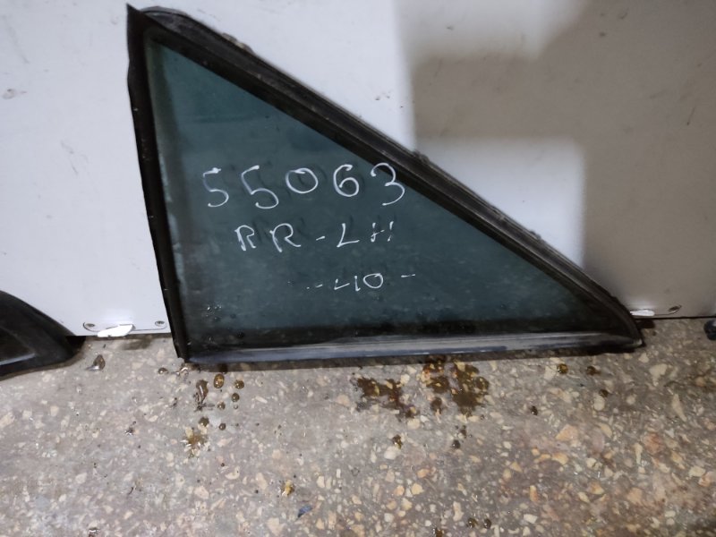 Стекло двери глухое заднее левое TOYOTA CAMRY 40 06-11 68124-33060 Б/У