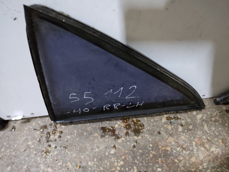 Стекло двери глухое заднее левое TOYOTA CAMRY 40 06-11 68124-33060 Б/У