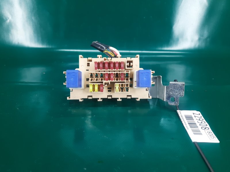 Блок предохранителей салон NISSAN NV200 USA 13- 2017 Минивэн 2.0L 4 24311-3UB0A Б/У