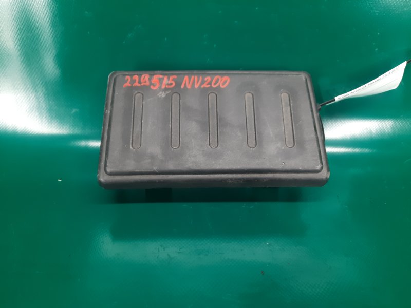 Крышка корпуса воздушного фильтра NISSAN NV200 USA 13- 2017 Минивэн 2.0L 4 16526-EL00A Б/У