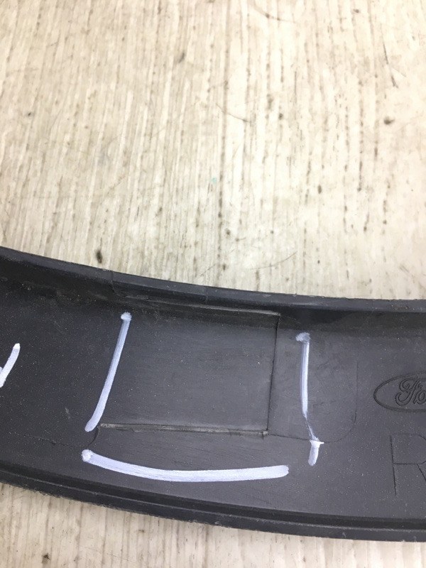 Накладка крыла (расширитель арки) передняя правая ESCAPE 12-19 2014 TM2 2.0 HDTX