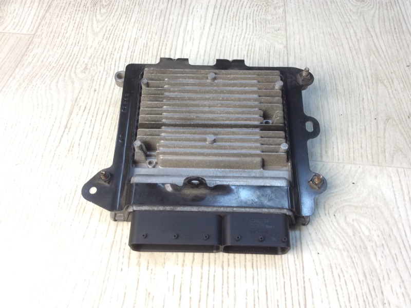 Запчасть блок управления двигателем JEEP PATRIOT 10-17 2010 MK74 2.0 ECN 5150523AB Б/У Блок управления двигателем JEEP PATRIOT 10-17 2010 MK74 2.0 ECN 5150523AB Б/У