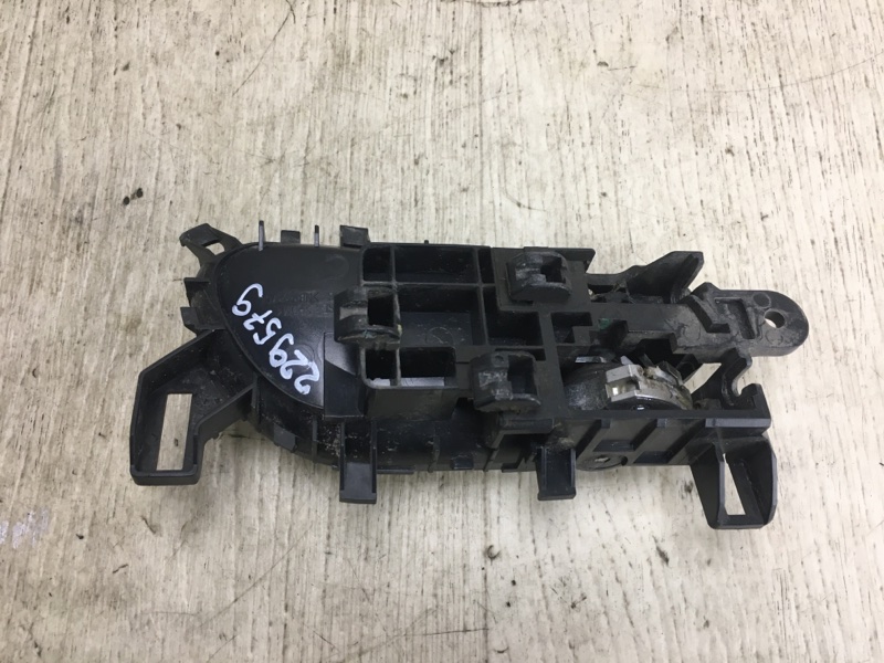 Ручка двери внутренняя передняя левая X-TRAIL/ROGUE T32 13-20 2015 T32 2.5 QR25DE
