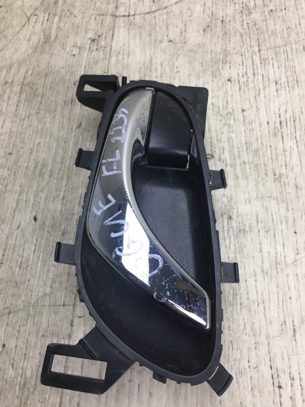 Ручка двери внутренняя передняя левая X-TRAIL/ROGUE T32 13-20 2015 T32 2.5 QR25DE