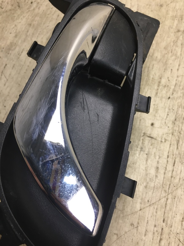 Ручка двери внутренняя задняя левая NISSAN X-TRAIL/ROGUE T32 13-20 T32 2.5 QR25DE