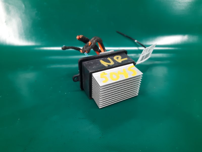 Резистор печки JEEP RENEGADE (BU) 14- Wagon 2.4L I4 ZERO EVAP M-AIR Резистор печки JEEP RENEGADE (BU) 14- Wagon 2.4L I4 ZERO EVAP M-AIR