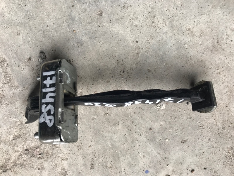 Ограничитель двери задний правый INFINITI Q50 15-20 2016 Седан 3.0 VR30DDTT 82430-4GA0A Б/У