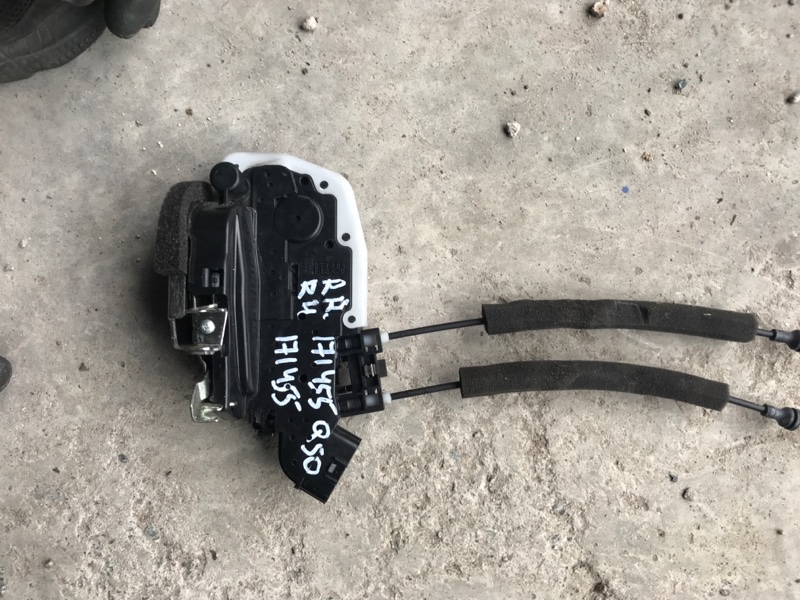 Замок двери задний правый INFINITI Q50 15-20 2016 Седан 3.0 VR30DDTT 82500-4GA0A Б/У