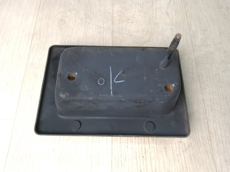 Кронштейн усилителя заднего бампера правый SONATA YF 10-14 2012 YF 2.0 G4KH