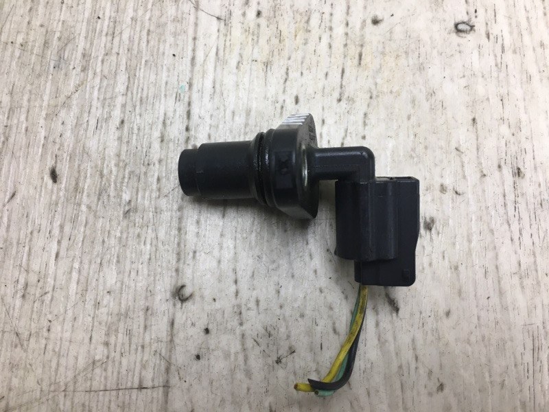 Датчик положения распредвала NISSAN X-TRAIL/ROGUE T32 13-20 2015 T32 2.5 QR25DE 23731-JA11B Б/У