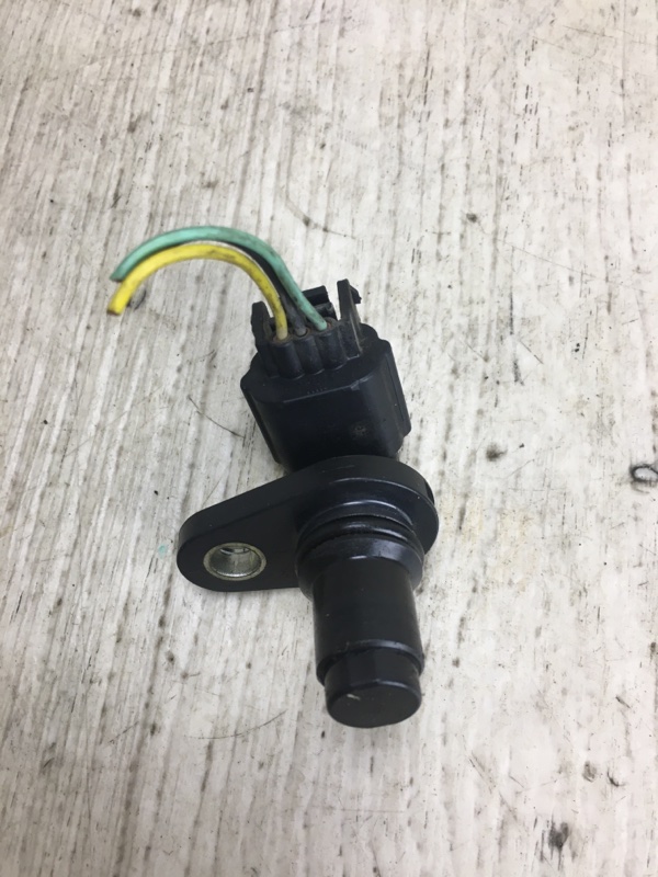 Датчик положения распредвала X-TRAIL/ROGUE T32 13-20 2015 T32 2.5 QR25DE