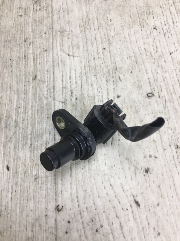 Датчик положения распредвала X-TRAIL/ROGUE T32 13-20 2015 T32 2.5 QR25DE Датчик положения распредвала X-TRAIL/ROGUE T32 13-20 2015 T32 2.5 QR25DE