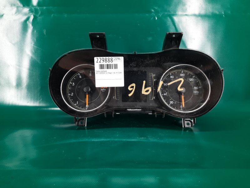 Панель приборов JEEP CHEROKEE 14- 2017 Wagon 2.4L I4 FI DOHC 16V NF4 68309005AB Б/У