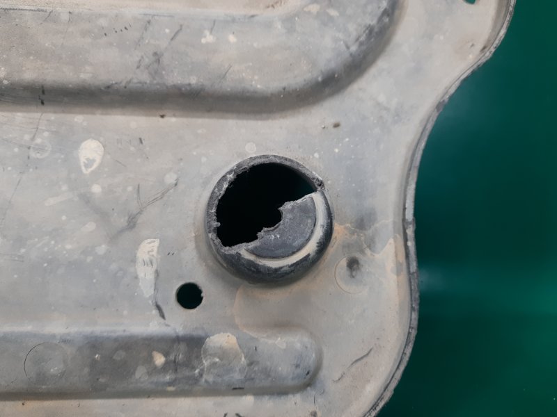 Защита двигателя GENESIS SEDAN 08-13