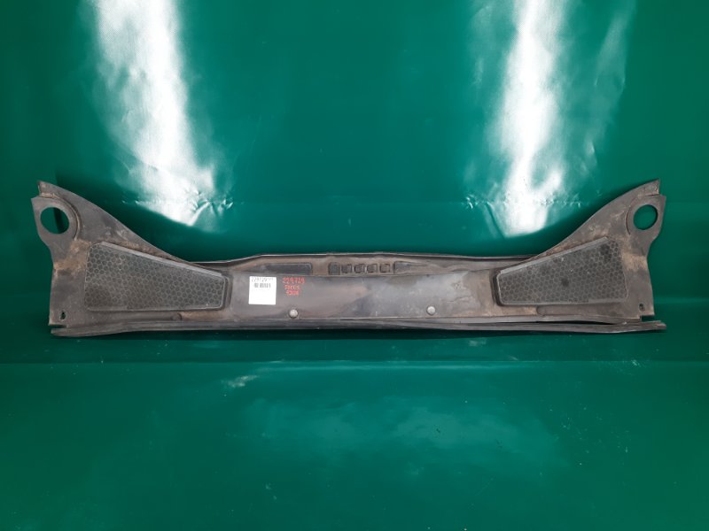 Пластик под лобовое стекло / Жабо FORD FOCUS 10-18 2012 Хетчбек 2.0L GDI I4 flex fuel engine CV6Z-58018A16-A Б/У