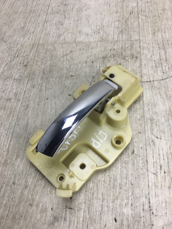 Ручка двери внутренняя передняя правая JEEP COMPASS 06-16 MK49 2.0 ECN Ручка двери внутренняя передняя правая JEEP COMPASS 06-16 MK49 2.0 ECN