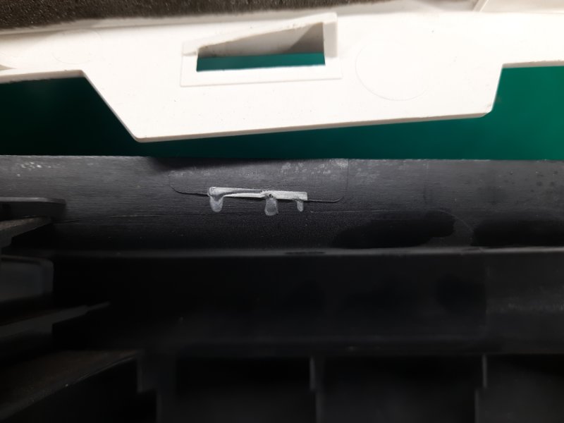 Обшивка багажника задняя левая FOCUS 10-18 2012 Хетчбек 2.0L GDI I4 flex fuel engine