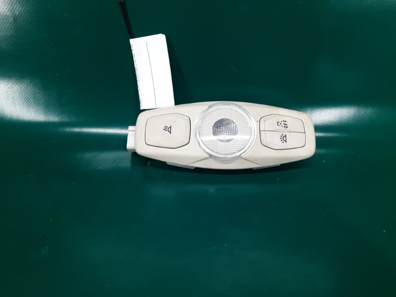 Плафон салона передний левый FORD FOCUS 10-18 2012 Хетчбек 2.0L GDI I4 flex fuel engine AM5Z-13776-GF Б/У