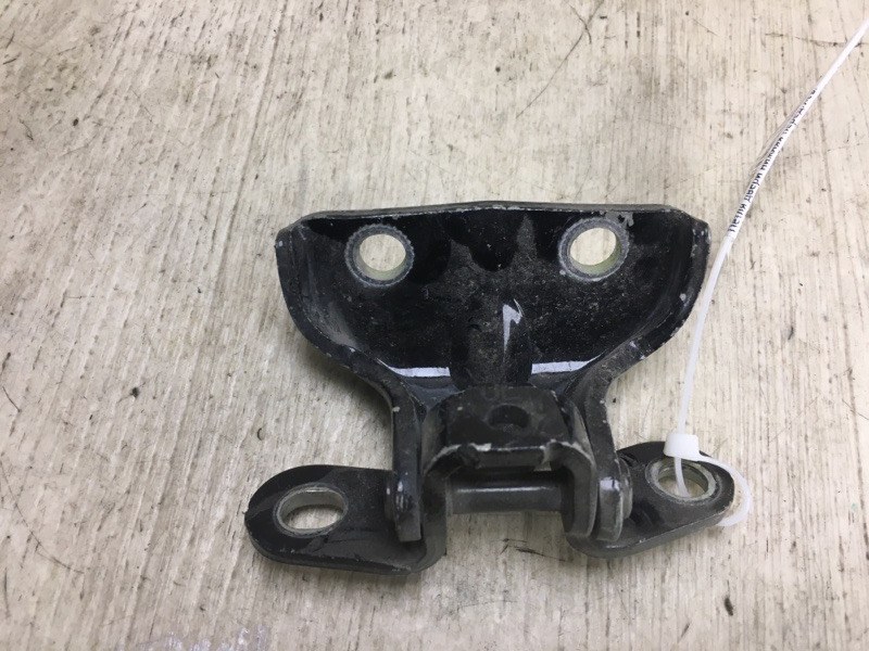 Петля двери нижняя передняя левая FORTE YD 12- 2015 YD 1.8 G4NB