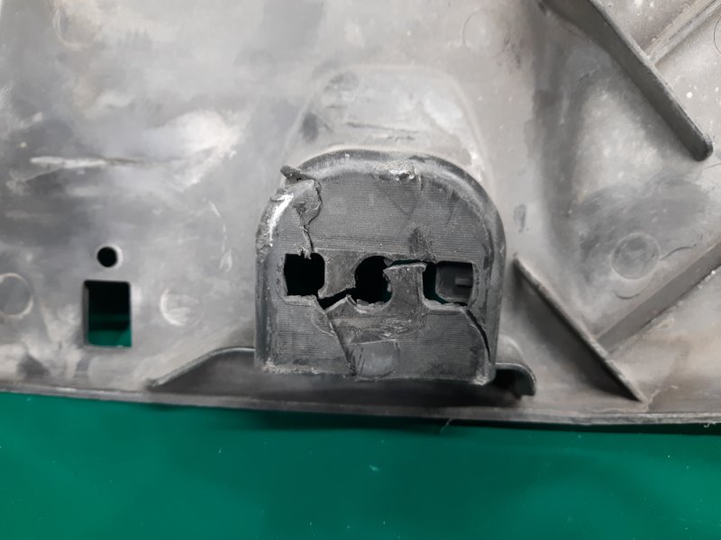 Защита заднего бампера JETTA USA 10-17 2017 Седан 1.4L TSI I-4 Turbocharged