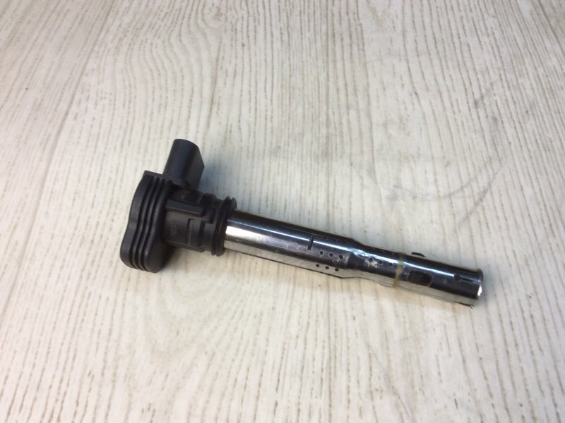 Катушка зажигания VOLKSWAGEN JETTA USA 10-17 2011 162 CBTA 2.5L 07K 905 715 F Б/У