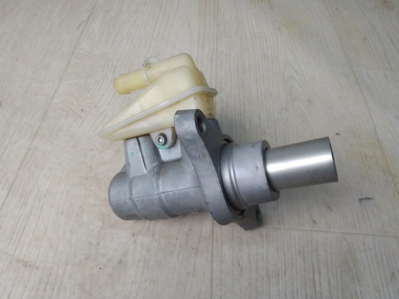 Главный тормозной цилиндр NISSAN PATHFINDER R52 12-21 2013 R52 3.5 VQ35DE 46010-3JA0A Б/У