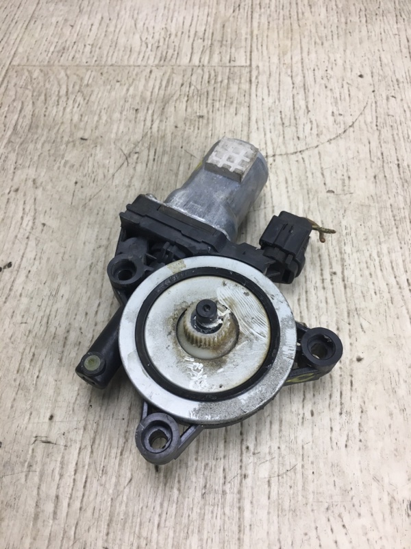 Моторчик стеклоподъемника задний правый HYUNDAI SONATA LF 2014- LF 2.4 G4KJ