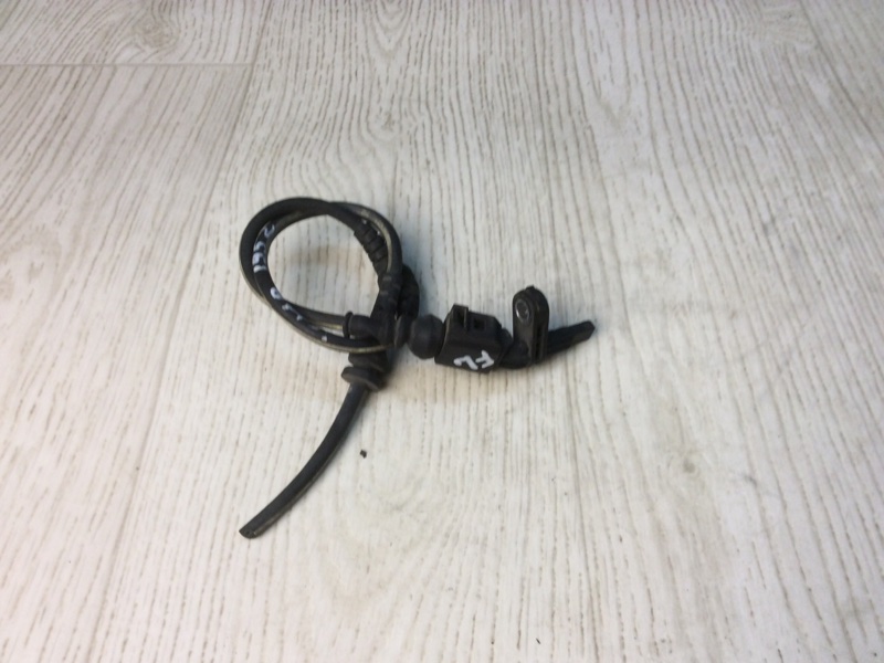 Датчик ABS передний левый VOLKSWAGEN JETTA USA 10-17 2011 162 CBTA 2.5L WHT 003 857 Б/У